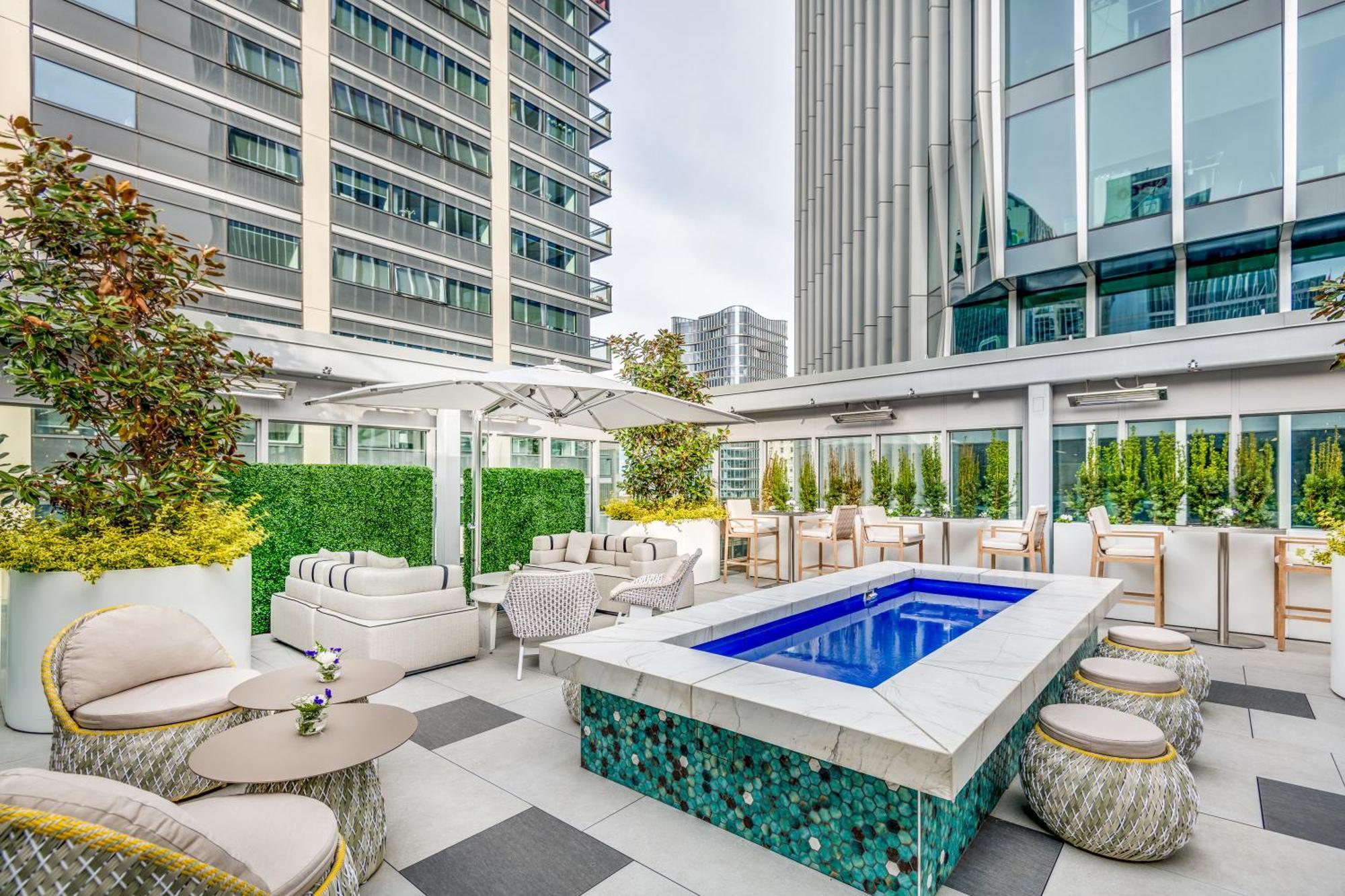 Azur Legacy Collection Hotel Vancouver Extérieur photo