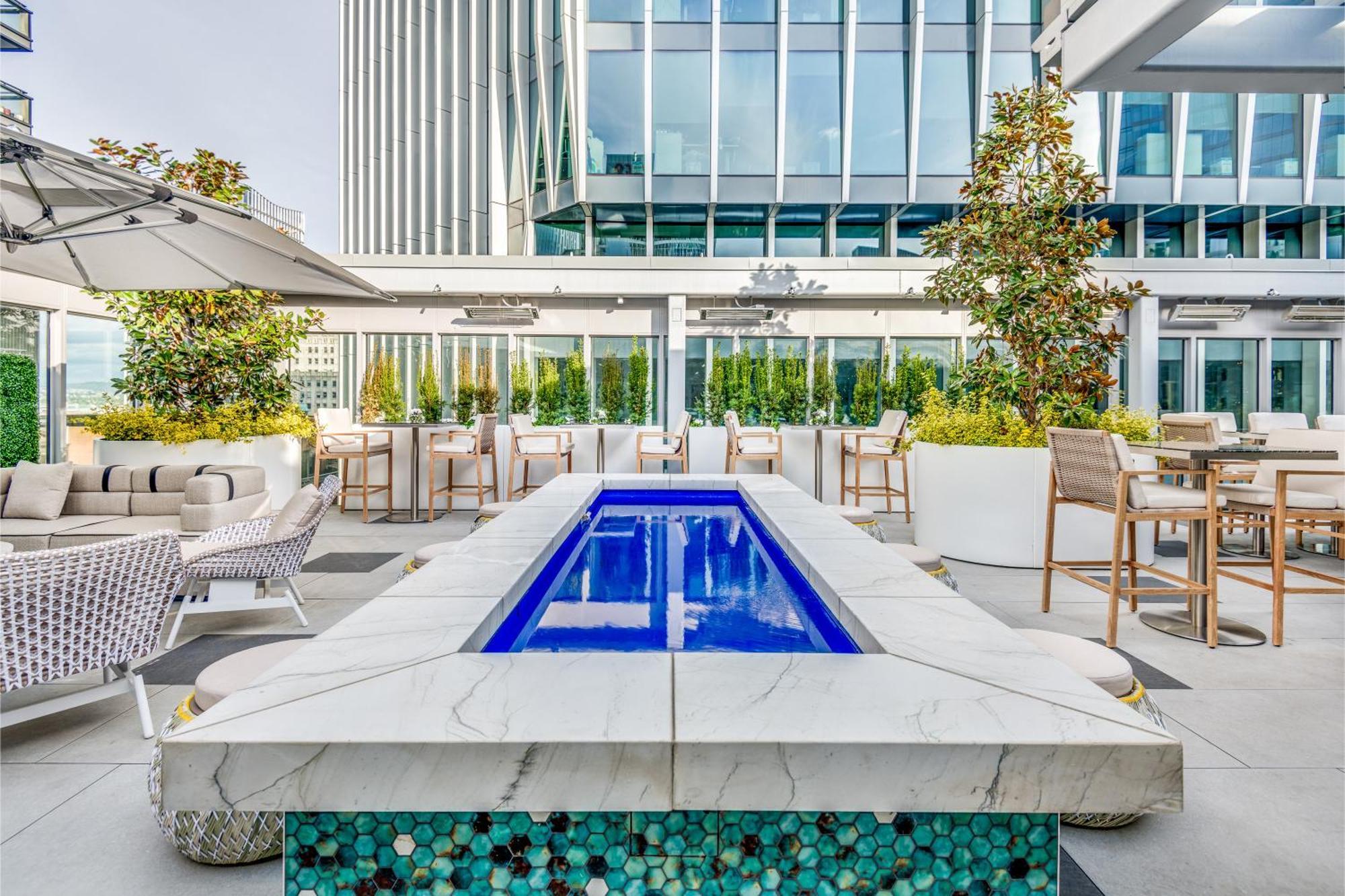 Azur Legacy Collection Hotel Vancouver Extérieur photo